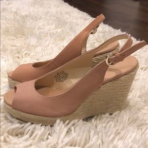 Nine West blush pink wedges